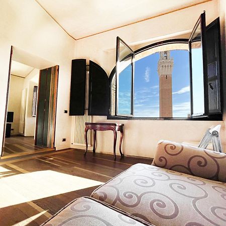 Il Campo 8: Piazza Del Campo Apartman Siena Kültér fotó